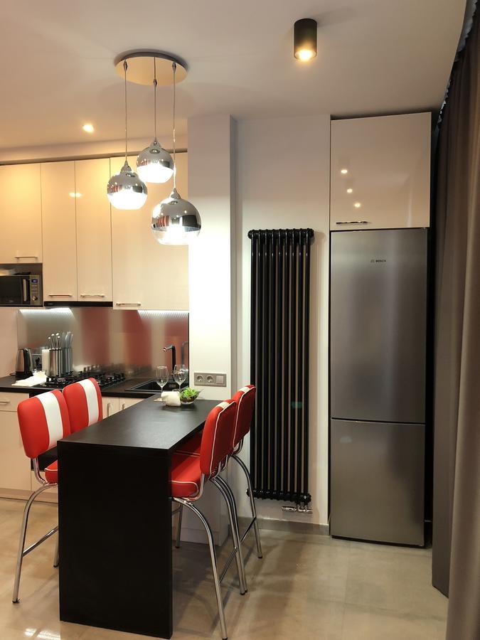 Bon Apetit Apartament Lviv Exterior photo